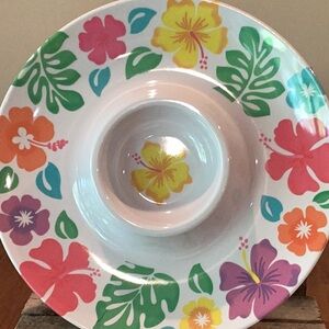 Hibiscus Print Melamine Chip & Dip Tray